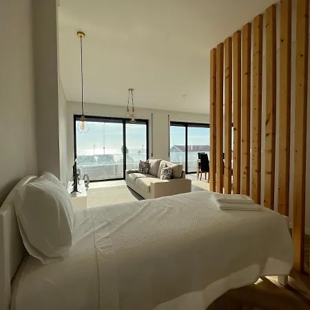 Custodio Ocean View Прая-ди-Мира