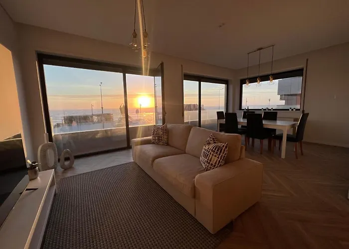 Custódio Ocean View *