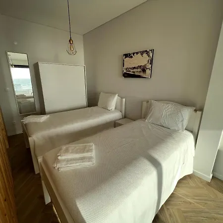 Custodio Ocean View برايا دي ميرا
