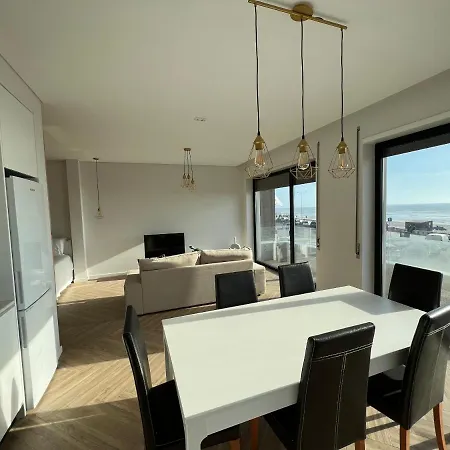 Custodio Ocean View * برايا دي ميرا